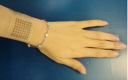 ���A��W(xu��)�ɹ��аl(f��)���ɜy(c��)���w��̖(h��o)��ʯīϩ�����Ƥ�w��