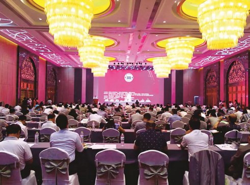 �����c���ʡ��Ї����w�W����ֱ����ʮ���Ϻ������b��չ