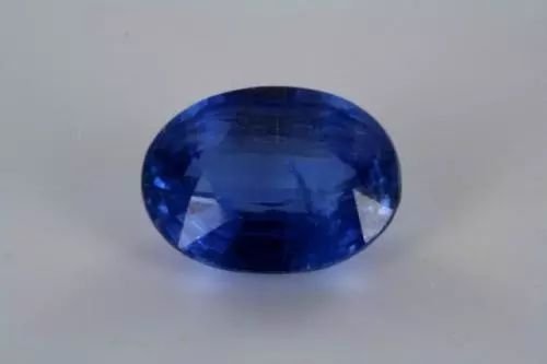 һ���D�˽��{(l��n)��ʯ