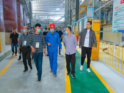 2020��̼���}�аl(f��)�߶ˌW�gՓ�����V���A�{���^�{��