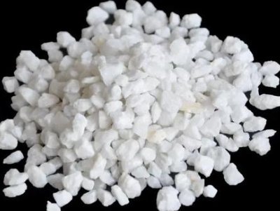 ���ȿ����е�ʯӢ�YԴ�����ɡ������Ӷ�