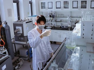 ����W���M�մ��c�ӹ����g���������c�����