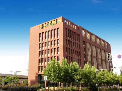 �Vʯ����ɫ�x�C�����̡������պꌍ��C늸߿����޹�˾���v����ͨ