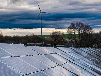 38�PPT�˽����������a��ˇ���O�估12�����й�˾���I�śr