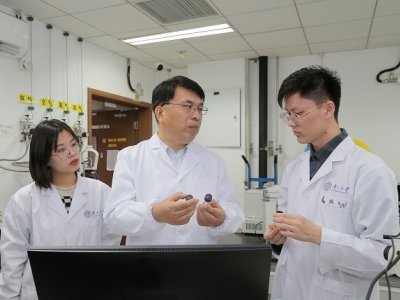 ���@��Ժʿ���_̤���أ�������������λ���W��