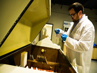 Omyaͨ�^��ُ�طN���WƷ���N��Hall Technologies�Mһ���ӏ����ڱ����ĘI��