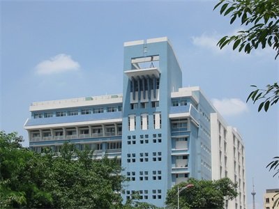 һ���˽��Ĵ���W�A��ˎ�WԺ���c�����