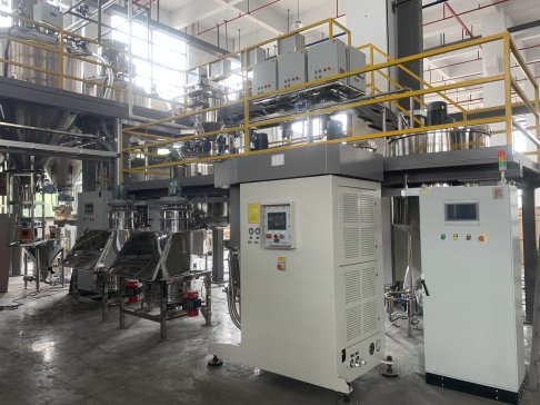 ��ʽɰĥ�C��ITO���w�Ƃ��еĹ��I����