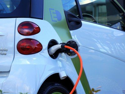 �늻��գ�һ���˽�U�f�늳����O���ϻ��չ�ˇ