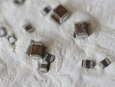 ��(gu��)�ɲ��ϣ�MLCC�ý��|(zh��)�����P(gu��n)�I���g(sh��)�(xi��ng)Ŀ�@�Ї�(gu��)���I(y��)��(ji��ng)