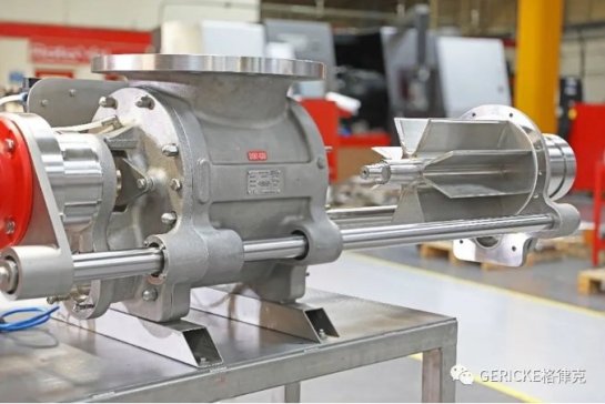 �������µĸ��ɿ����D�y