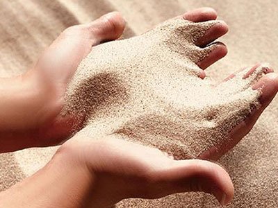 ׃ɳ�錚���|��������ɫ��ɰ�a(ch��n)�I(y��)�l(f��)չ֮·