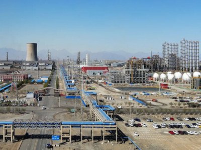 ���Ұ�ģ�������������ʢ��I(y��)�Ĵ󴬣�