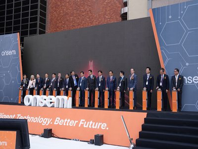 ��ɭ���n������̼���蹤�S�U���깤��200mm ̼���辧�A��a�����ތ�ͻ��һ���fƬ