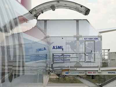 ASML��̙C�u�����ˣ�߀���܁G���Ї��Ј�?