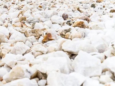 �׺ӿh�߼�ʯӢɰ�C�����a(ch��n)���أ�һ�ڣ��Ŀ�_��