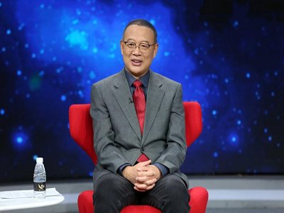 �����ı���У�L��67�q��Խ���С������ȡ����Ƃ��������W���w��