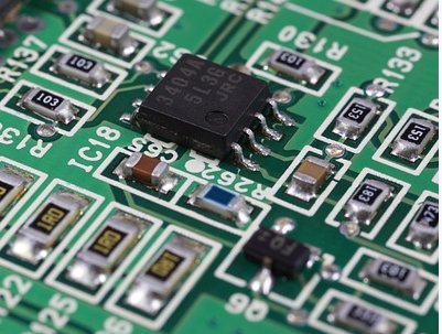 �{�׳߶ȣ�����ʯ��ݔ�\���Mչ��