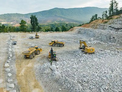 ����С�����ס�߼�ʯӢ�a�I���}