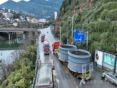 �������p�}֮�������Mչ����һ̼���}�Ŀ6�µ��c��Ͷ�a��