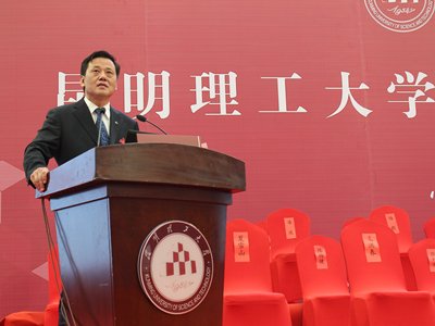 �׽��꣺�����ĩұ����ʮ�d���x���²��τ�(chu��ng)�°l(f��)չ