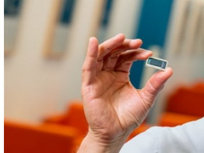 ��������ؽ��ͻ�Ƶ������P�I���g�y�}