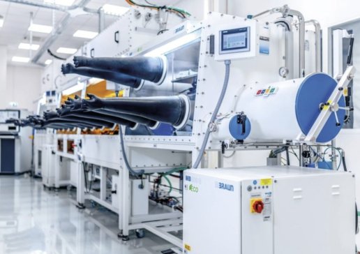 ���ڶ�����ϯ��ʮ�ߌÇ��H�A���ЙC���W��ӑ��