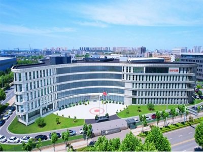 �ķ���늣�ʮ����ĥһ�����߶˚��w�������g�b�䣬��F�������I֮���