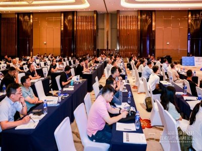 �ڶ��ù��ؓ�O���ϼ��g�c�a�I�߷�Փ���ڰ��պϷ�¡���_Ļ