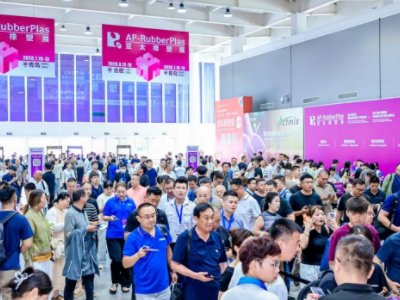 ����̫����չ��ʢ���_Ļ���R��ȫ��Ӣ�����L���ܰlչ��ƪ�£�