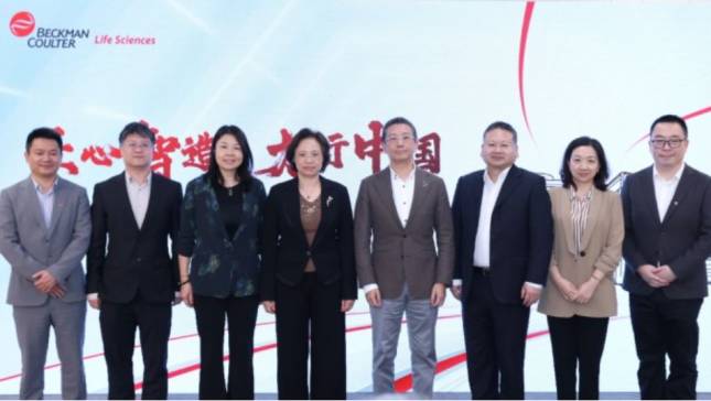 ؐ�����젖�������ƌW���_����Biomek�Ԅӻ�����վ�ɹ��¾�